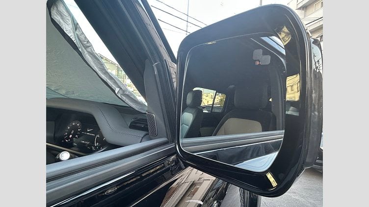 2023 認定中古車 Land Rover Defender 110 サントリーニブラック D300 AWD（AT） X-DYNAMIC HSE
