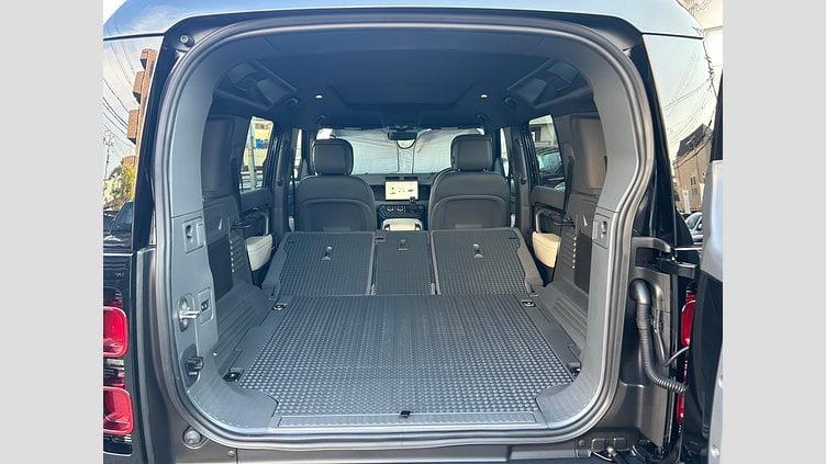2023 認定中古車 Land Rover Defender 110 サントリーニブラック D300 AWD（AT） X-DYNAMIC HSE