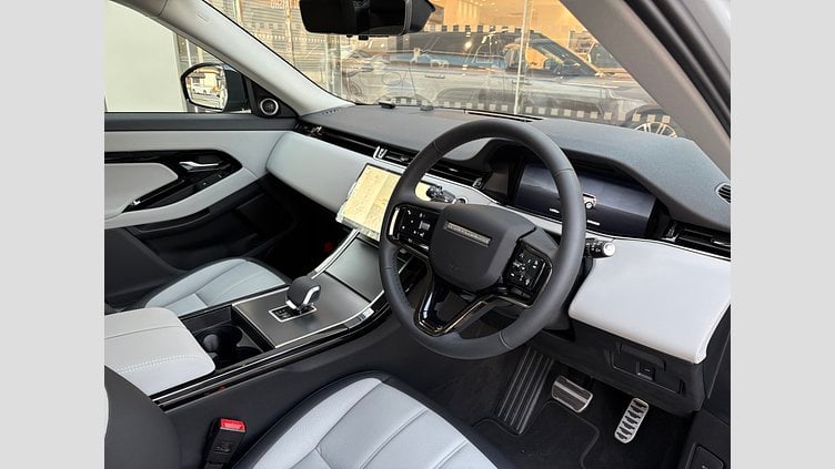 2024 認定中古車 Land Rover Range Rover Evoque アロイオスグレイ P200（ガソリン） スタンダードホイールベース DYNAMIC SE