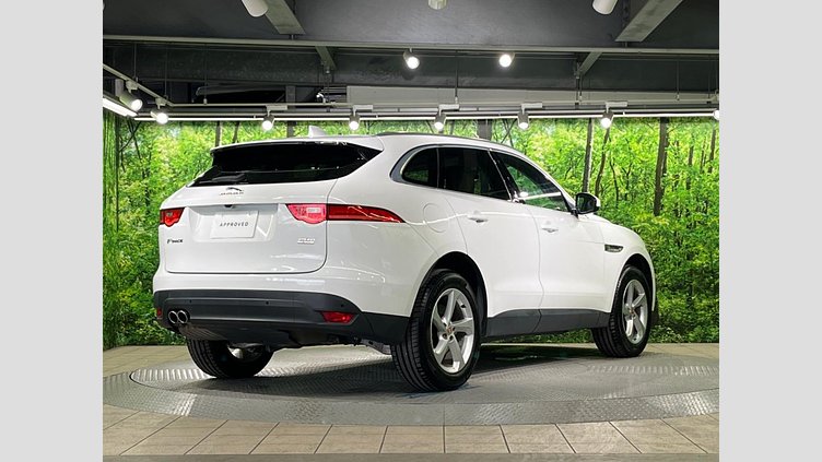 2019 認定中古車 Jaguar F-Pace Fuji White 2.0 litre i4D Diesel プレステージ