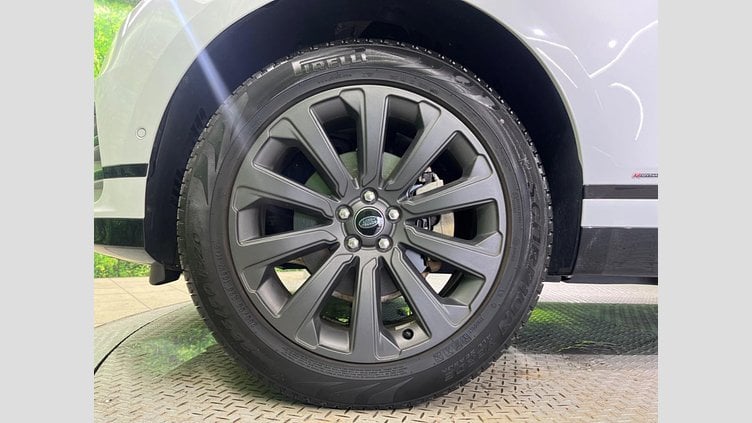 2019 認定中古車 Land Rover Range Rover Velar ユーロンホワイト D180 R-DYNAMIC SE