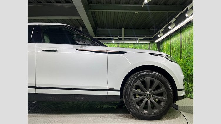 2019 認定中古車 Land Rover Range Rover Velar ユーロンホワイト D180 R-DYNAMIC SE