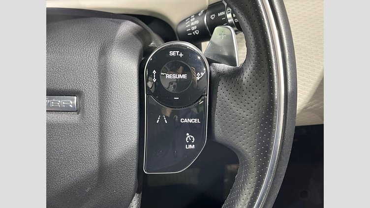 2019 認定中古車 Land Rover Range Rover Velar ユーロンホワイト D180 R-DYNAMIC SE