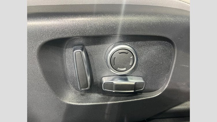 2022 認定中古車 Land Rover Range Rover Evoque シリコンシルバー P200 AWD（オートマチック） SE