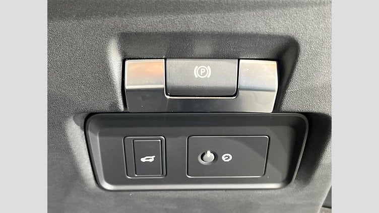 2022 認定中古車 Land Rover Range Rover Evoque シリコンシルバー P200 AWD（オートマチック） SE
