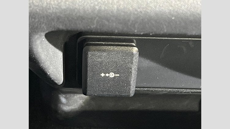 2022 認定中古車 Land Rover Range Rover Evoque シリコンシルバー P200 AWD（オートマチック） SE