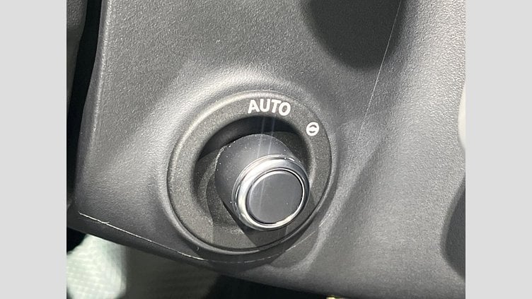 2022 認定中古車 Land Rover Range Rover Evoque シリコンシルバー P200 AWD（オートマチック） SE