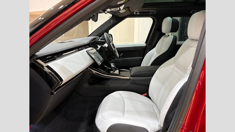 2024 認定中古車 Land Rover Range Rover Sport フィレンツェレッド D300マイルドハイブリッド スタンダードホイールベース Autobiography