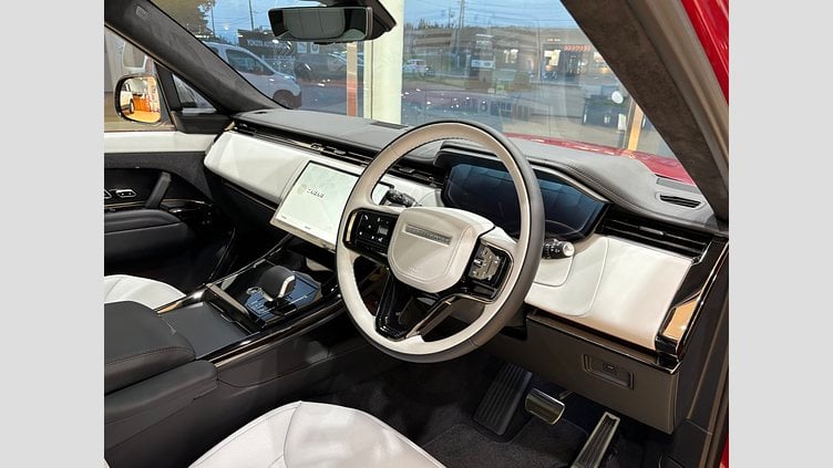 2024 認定中古車 Land Rover Range Rover Sport フィレンツェレッド D300マイルドハイブリッド スタンダードホイールベース Autobiography