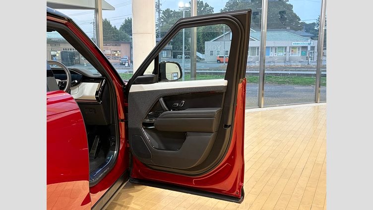 2024 認定中古車 Land Rover Range Rover Sport フィレンツェレッド D300マイルドハイブリッド スタンダードホイールベース Autobiography