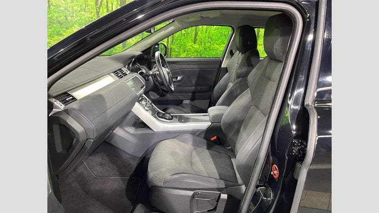 2019 認定中古車 Land Rover Range Rover Evoque Narvik Black 2.0 litre i4D Diesel SE