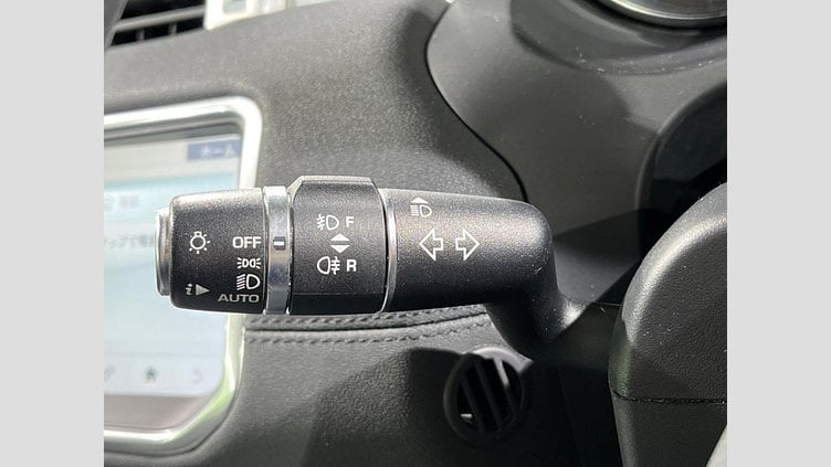 2019 認定中古車 Land Rover Range Rover Evoque Narvik Black 2.0 litre i4D Diesel SE