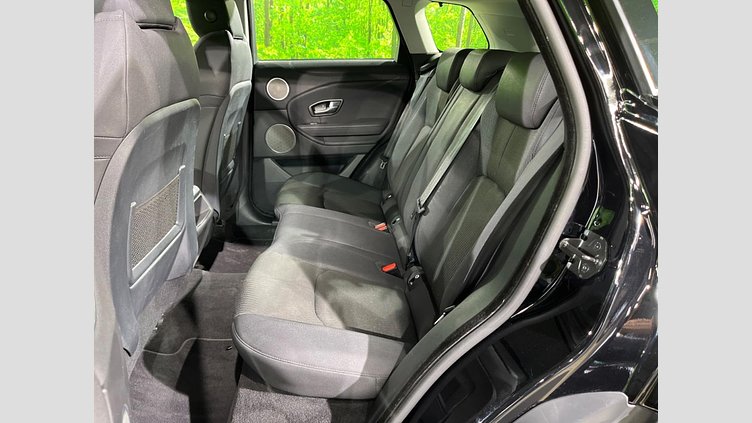 2019 認定中古車 Land Rover Range Rover Evoque Narvik Black 2.0 litre i4D Diesel SE