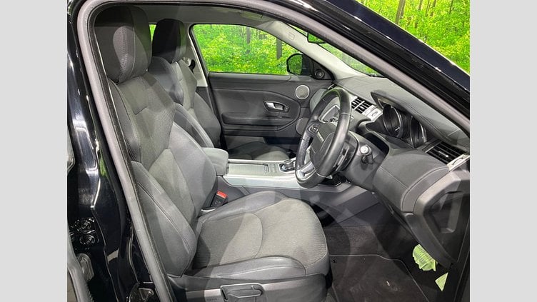 2019 認定中古車 Land Rover Range Rover Evoque Narvik Black 2.0 litre i4D Diesel SE