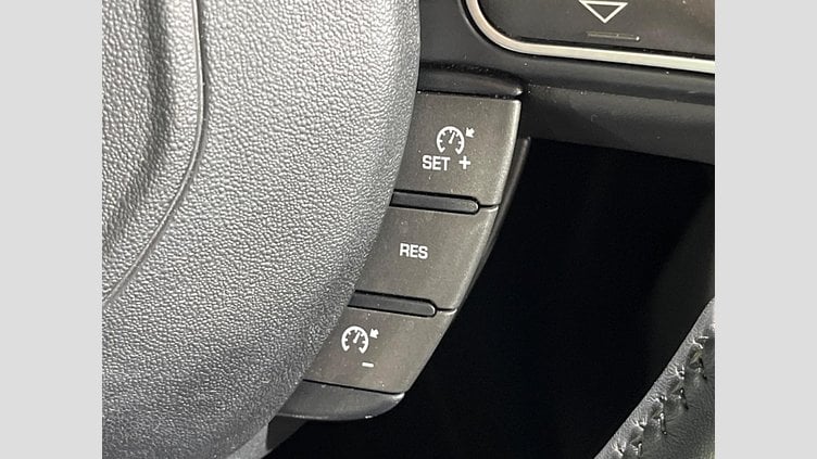 2019 認定中古車 Land Rover Range Rover Evoque Narvik Black 2.0 litre i4D Diesel SE