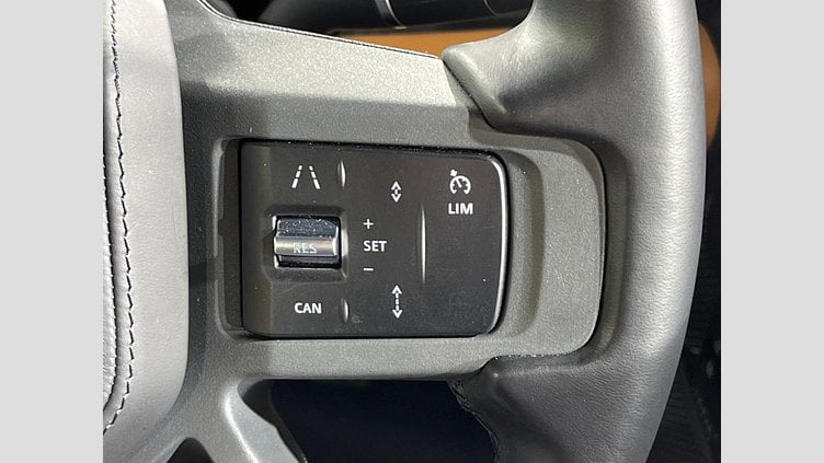 2023 認定中古車 Land Rover Defender 110 カルパチアングレイ D300 AWD（AT） X