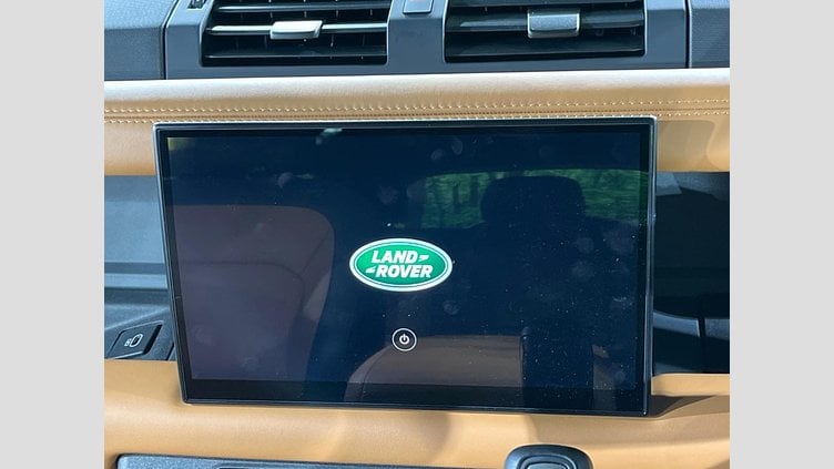 2023 認定中古車 Land Rover Defender 110 カルパチアングレイ D300 AWD（AT） X