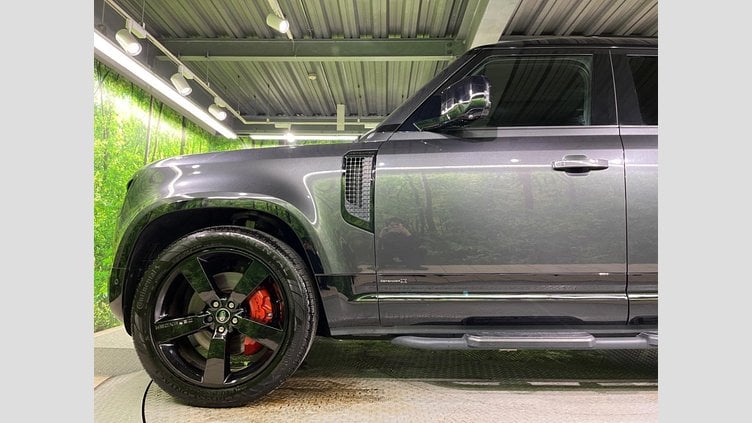 2023 認定中古車 Land Rover Defender 110 カルパチアングレイ D300 AWD（AT） X
