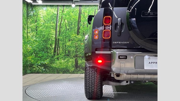 2023 認定中古車 Land Rover Defender 90 Carpathian Grey 2.0 litre i4P Petrol SE