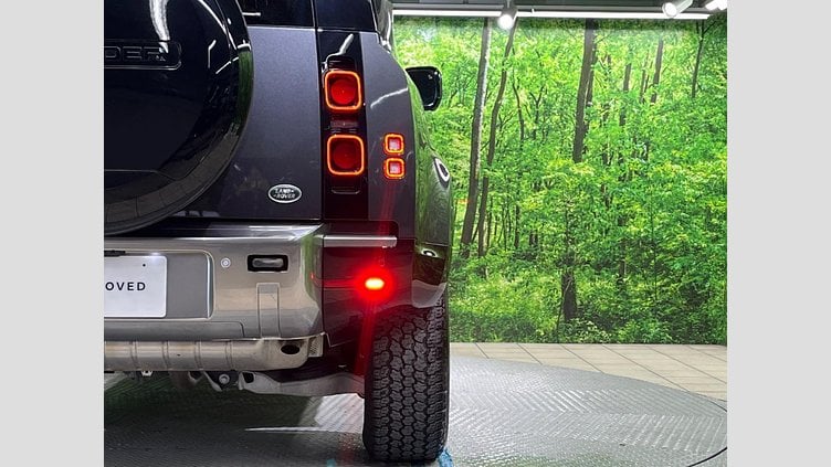 2023 認定中古車 Land Rover Defender 90 Carpathian Grey 2.0 litre i4P Petrol SE