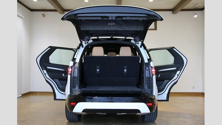 2024 認定中古車 Land Rover Discovery フジホワイト D350マイルドハイブリッド（ディーゼル） Dynamic HSE