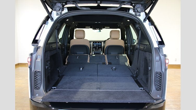 2024 認定中古車 Land Rover Discovery フジホワイト D350マイルドハイブリッド（ディーゼル） Dynamic HSE
