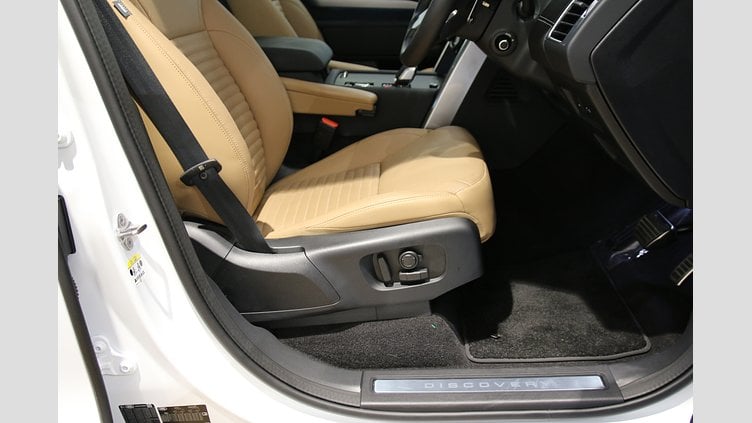 2024 認定中古車 Land Rover Discovery フジホワイト D350マイルドハイブリッド（ディーゼル） Dynamic HSE