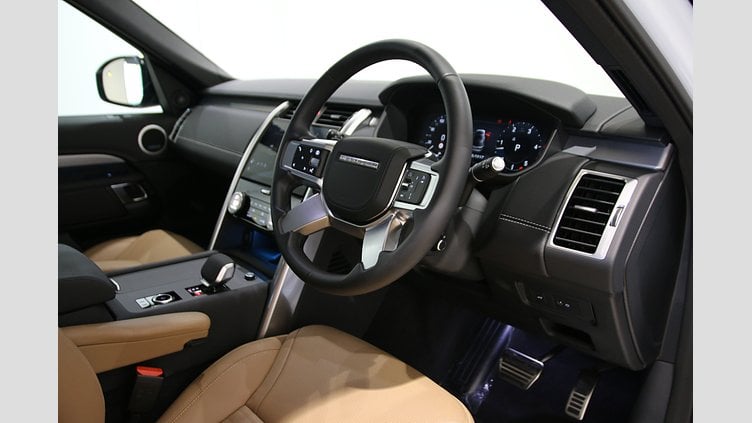 2024 認定中古車 Land Rover Discovery フジホワイト D350マイルドハイブリッド（ディーゼル） Dynamic HSE