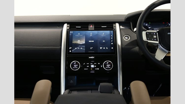 2024 認定中古車 Land Rover Discovery フジホワイト D350マイルドハイブリッド（ディーゼル） Dynamic HSE