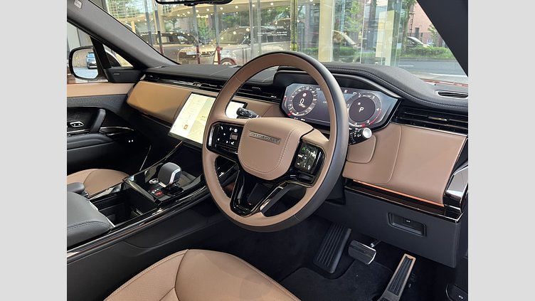 2024 中古 Land Rover Range Rover Sport フィレンツェレッド D300マイルドハイブリッド スタンダードホイールベース Dynamic SE