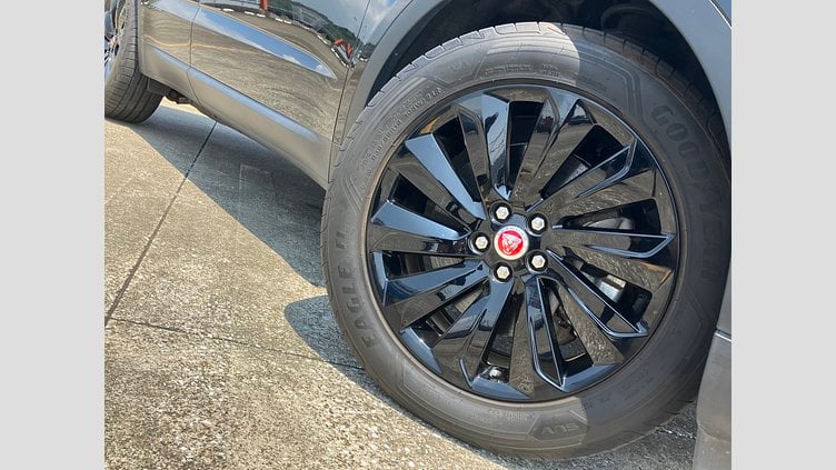 2018 認定中古車 Jaguar E-Pace サントリーニ ブラック P250 オートマチック全輪駆動 S