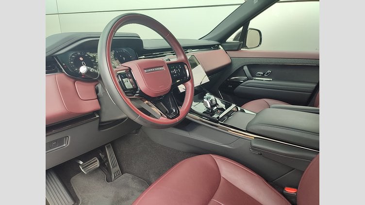 2024 Approved/Jazdené Land Rover Range Rover Sport Varesine Blue 4x4 3.0 I6 D300 MHEV Dynamic SE AWD A/T