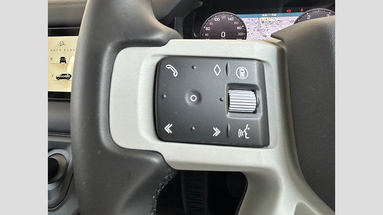 2024 認定中古車 Land Rover Defender 110 フジホワイト D300 AWD（AT） S  カウンティパック　キュレイテッドフォージャパン