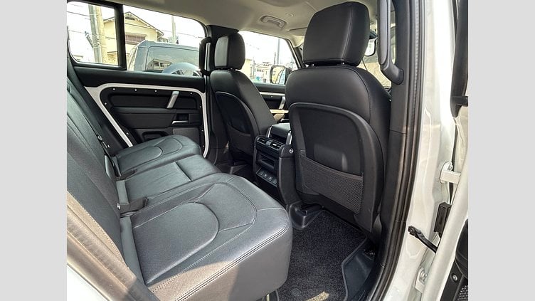 2024 認定中古車 Land Rover Defender 110 フジホワイト D300 AWD（AT） S  カウンティパック　キュレイテッドフォージャパン