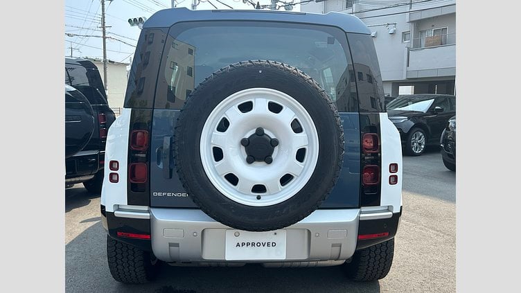 2024 認定中古車 Land Rover Defender 110 フジホワイト D300 AWD（AT） S  カウンティパック　キュレイテッドフォージャパン