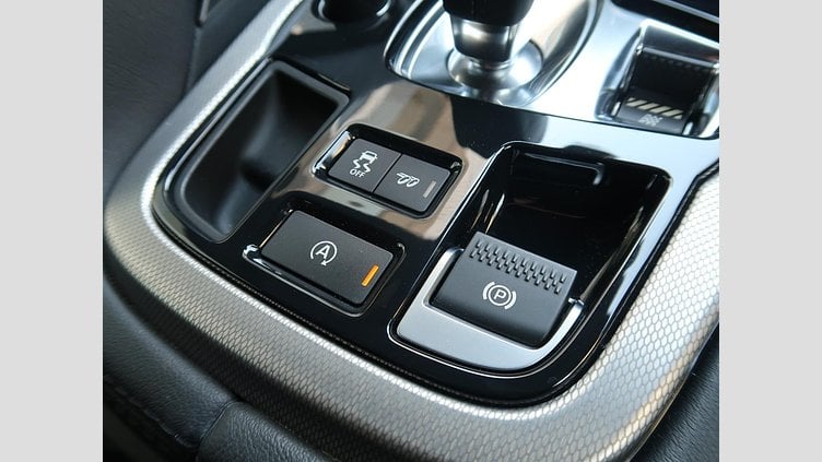 2016 認定中古車 Jaguar F-Type Carpathian Grey 水冷V型6気筒 DOHC
スーパーチャージャー クーペ