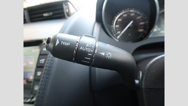 2016 認定中古車 Jaguar F-Type Carpathian Grey 水冷V型6気筒 DOHC
スーパーチャージャー クーペ