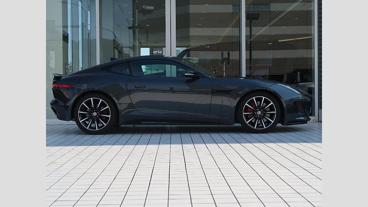2016 認定中古車 Jaguar F-Type Carpathian Grey 水冷V型6気筒 DOHC
スーパーチャージャー クーペ