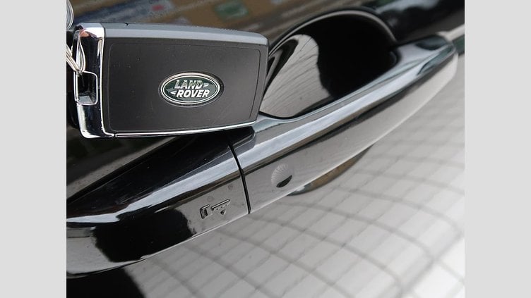 2022 認定中古車 Land Rover Discovery Sport サントリーニブラック P250 AWD（オートマチック） 標準ホイールベース R-DYNAMIC S