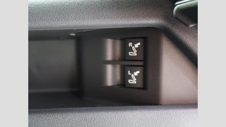 2022 認定中古車 Land Rover Discovery Sport サントリーニブラック P250 AWD（オートマチック） 標準ホイールベース R-DYNAMIC S