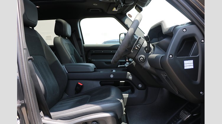 2023 認定中古車 Land Rover Defender 110 カルパチアングレイ P525 AWD (AT) V8 CARPATHIAN EDITION