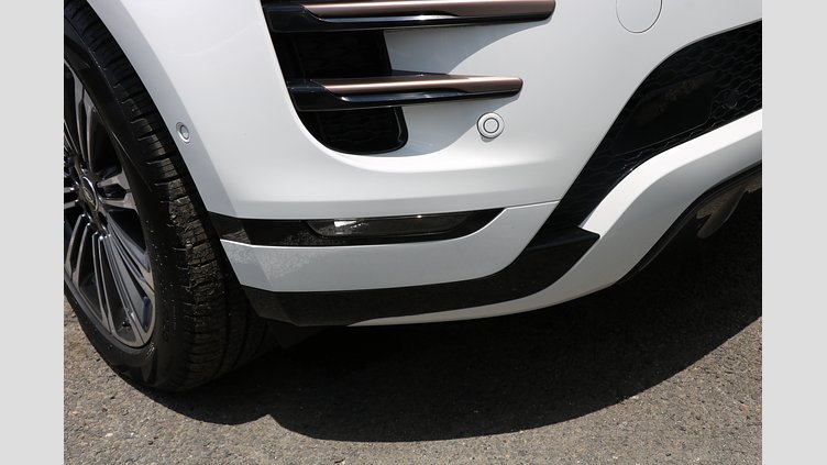 2024 認定中古車 Land Rover Range Rover Evoque フジホワイト プラグインハイブリッド（ガソリン） Standard Wheelbase DYNAMIC HSE