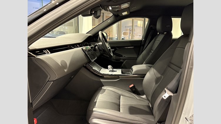 2024 認定中古車 Land Rover Range Rover Evoque アロイオスグレイ D200マイルドハイブリッド（ディーゼル） スタンダードホイールベース S