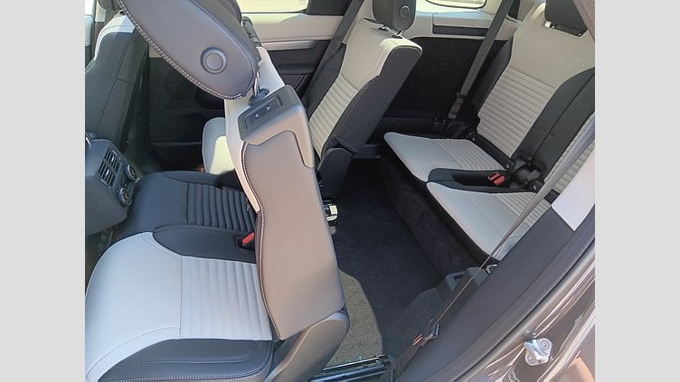 2025 Approved/Jazdené Land Rover Discovery Charente Grey 3.0D MHEV 250PS D250 MHEV Dynamic SE AWD Auto 