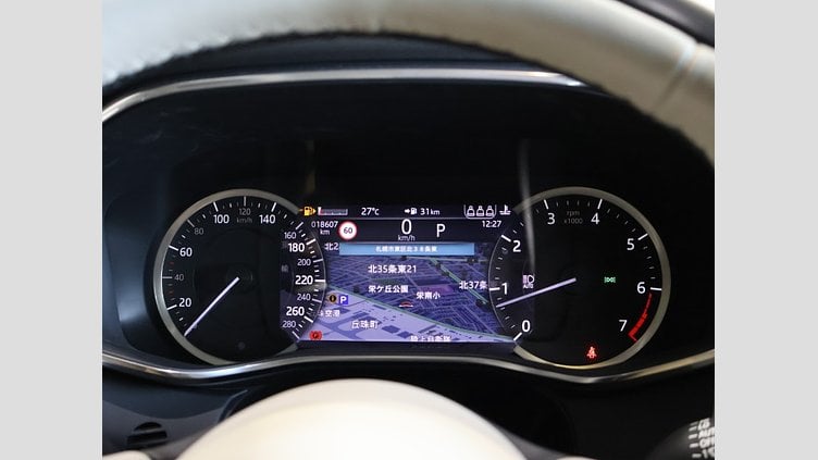 2022 認定中古車 Jaguar F-Pace ハクバシルバー P250 AWD（オートマチック） S