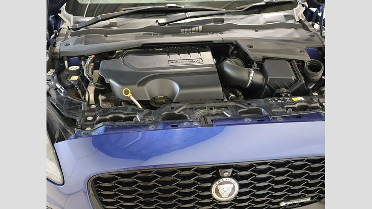 2021 認定中古車 Jaguar E-Pace ブルーファイﾔｰブルー P250 AWD（オートマチック） R-DYNAMIC SE