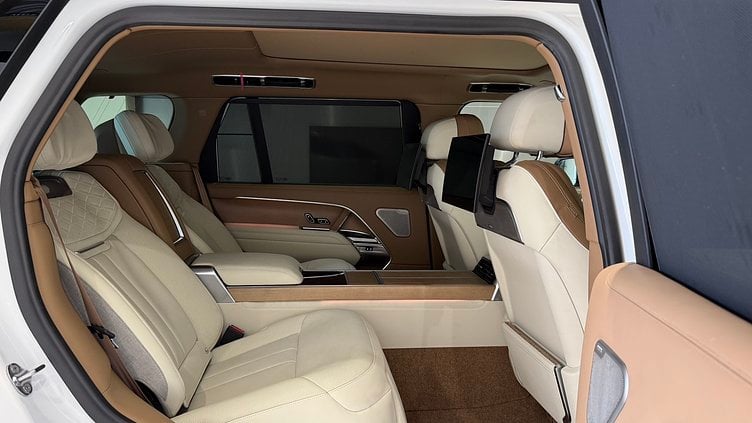 2024 認證中古車 Land Rover Range Rover (1EJ) Ostuni Pearl White 珍珠白 P615 汽油 (輕油電混合) 長軸距 SV