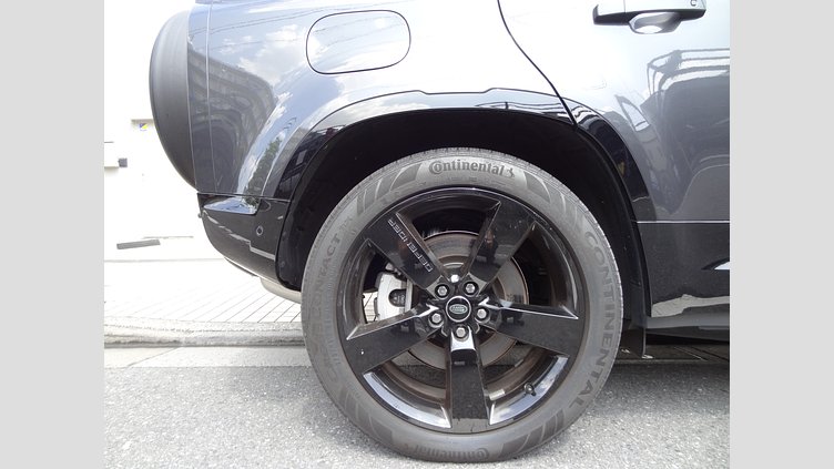 2022 認定中古車 Land Rover Defender 110 カルパチアングレイ D300 AWD（AT） X-DYNAMIC SE　アーバナイト‘２２
