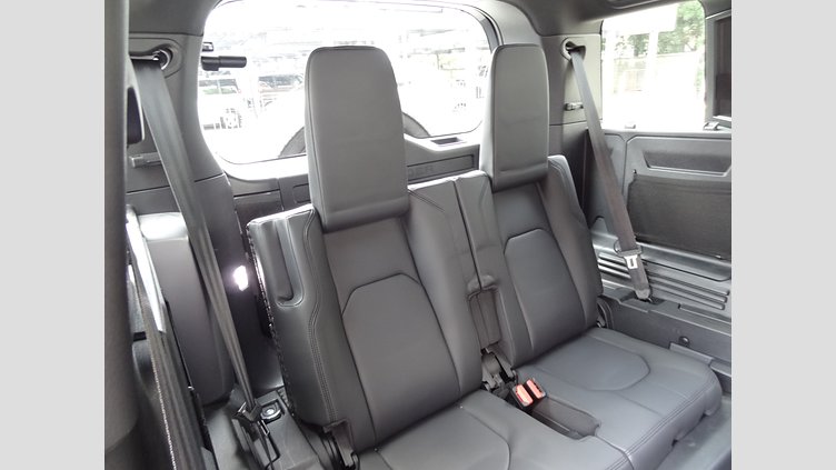 2022 認定中古車 Land Rover Defender 110 カルパチアングレイ D300 AWD（AT） X-DYNAMIC SE　アーバナイト‘２２