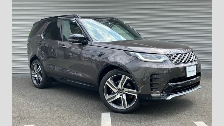 2024 認定中古車 Land Rover Discovery シャラントグレイ D300マイルドハイブリッド（ディーゼル） スタンダードホイールベース Metropolitan Edition